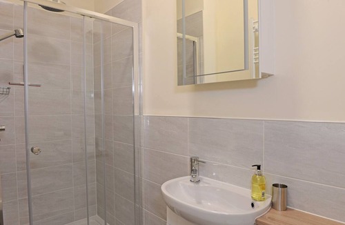 Eastbourne Seafront Apartment | Spotless 2-bed apartment with gentle ramp access in central Eastbourne for 4
