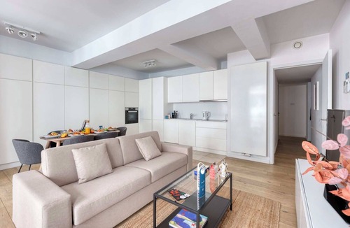 Postel Apartment | Stassart I - Two Bedroom Apartment, Sleeps 6
