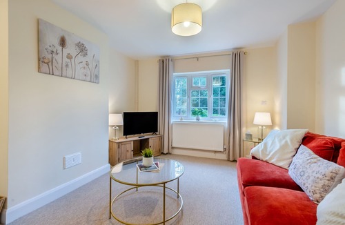 Halam House | Strawberry Cottage - Southwell