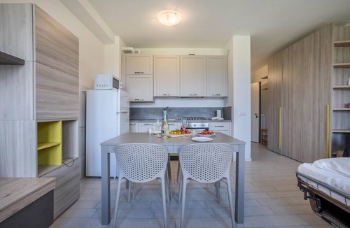 Toscolano Maderno Apartment | Studio Apartment 'Madeleine' with Mountain View, Pool and Wi-Fi
