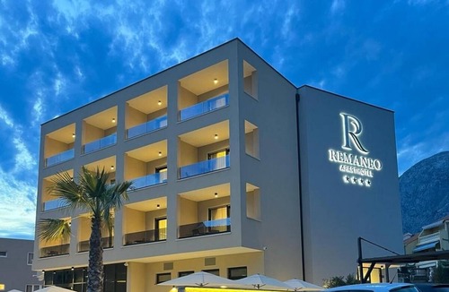 Promajna Apartment | Studio flat with balcony Promajna, Makarska (AS-20940-c)