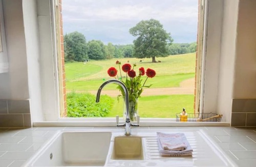 Stoke Bardolph Other | Stunning countryside home with hot tub - sleeps 8
