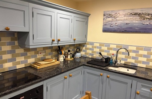 Newark Cottage | Stunning Farm Cottage in tranquil rural setting, 5 min drive from Newark centre