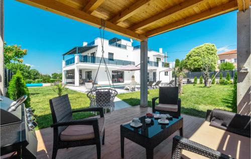 Mali Maj House | Stunning Home In Porec