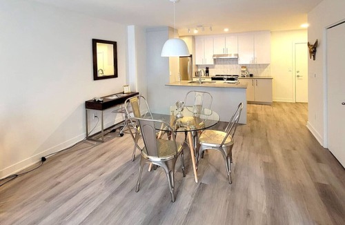 Brossard Apartment | Stylish 2BR with Skyline Views, Near Brossard Park