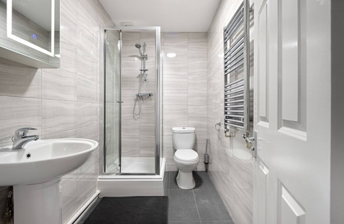 Hale Apartment | Stylish Studio room in Mill Hill