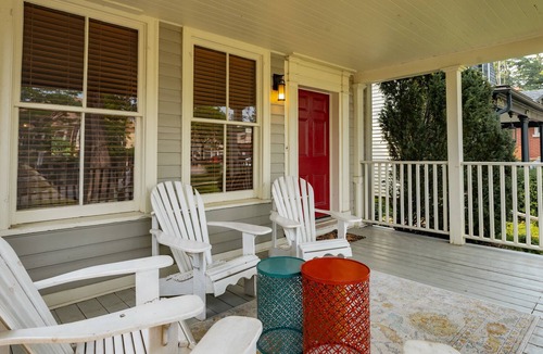 Old Town Historic District House | Summerhill House - Next to Queen Street