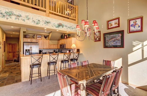 Warrior's Mark Condo | Summit View Retreat Walk to Main St & Peak 9 Penthouse Hot Tubs