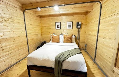 Kings County House | Sunken Escapes Cabin 9