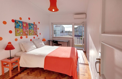Alfama Apartment | Sunny Balcony & River Views @ Graça sq - Air Conditioning, Heating & Elevators
