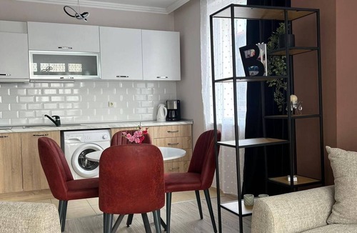 Sunny Beach Apartment | Sunny Beach Central Apartment - 4 Guests, Parking