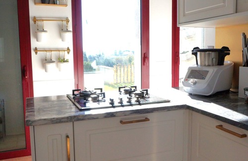 Leiria Condo | Sunny Spacious Condo w/Private Garden+pool Fully Equipped and Surnished