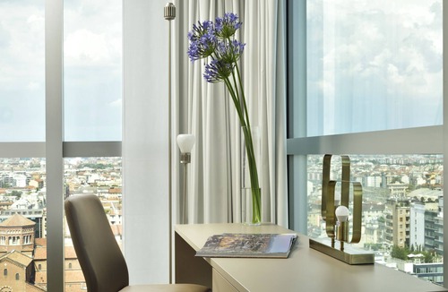 Centro Direzionale Apartment | Superior three-room apartment with city view - Torre Galfa Milan | UNA Esperienze