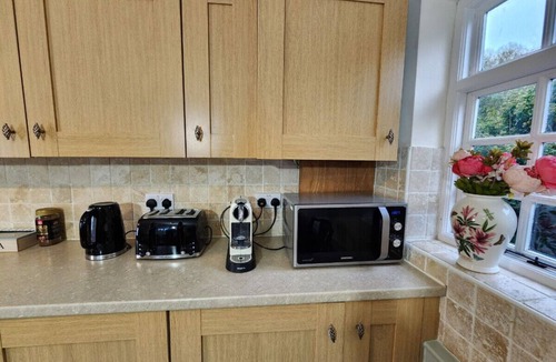 Kidlington Other | Swan Cottage 2-Bed-Netflix-Parking-Nature-Canal