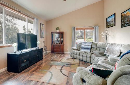 Jamestown House | Sweeping Views! Charming Home Near Dtwn Jamestown