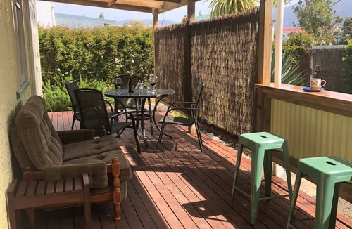 Takaka House | Takaka Townhouse with Hundertwasser Fence
