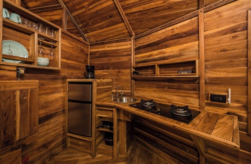 Canafistula House | Tamarindo Tree House King Pura Selva