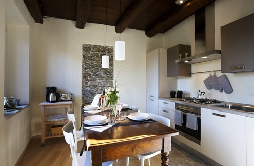 Pallanza Apartment | Tastefully furnished 3-room apartment with terrace and balcony