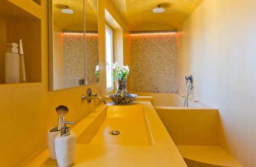 Old Town Apartment | Tenedos Loft Apartment