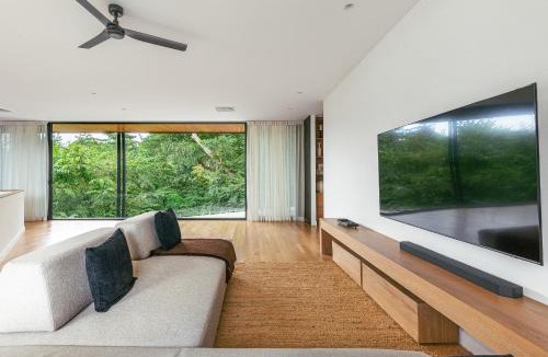 Carmen Villa | Tenowi Villa