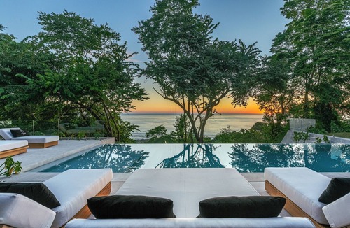 Carmen Villa | Tenowi Villa - Exclusive Oceanview Jungle Estate