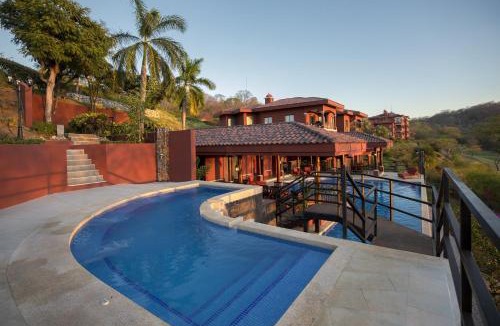 Brasilito House | Terrace 2BR Condo - Bougainvillea - Reserva Conchal Golf Resort