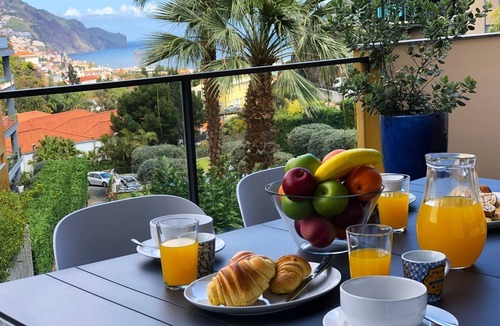 Sao Pedro Apartment | The Bay View by LovelyStay