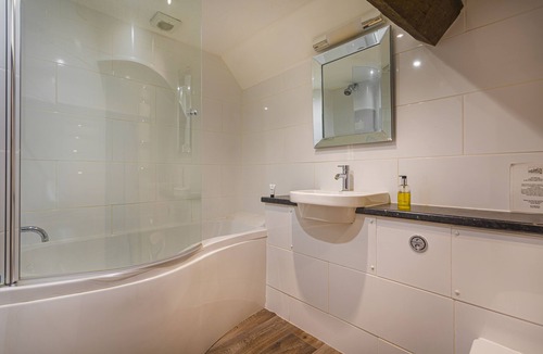 Folksworth Hotel | The Bell Inn Hotel, Stilton, Cambridgeshire