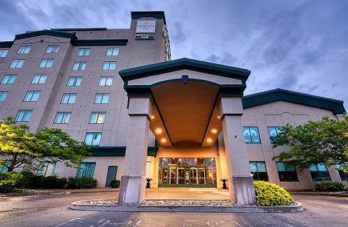 Grimsby Hotel | The Casablanca Hotel