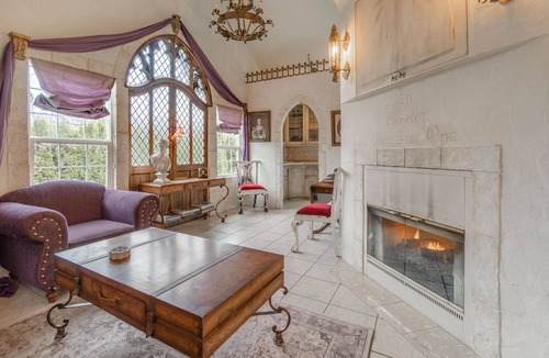 Chemainus Other | The Castle