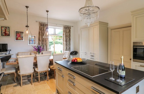 Burton Coggles Cottage | The Coach House