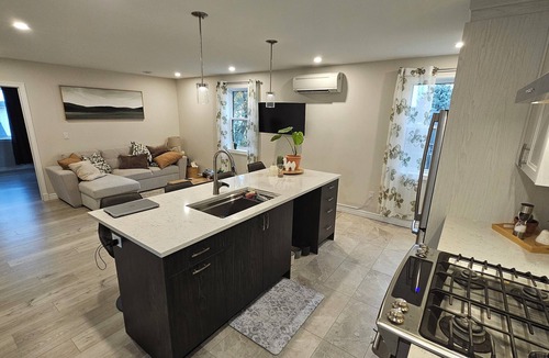 Clarington House | The Country Guest House