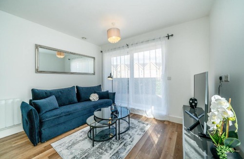 Hemel Hempstead Apartment | The Embankment Nash Mills Wharf