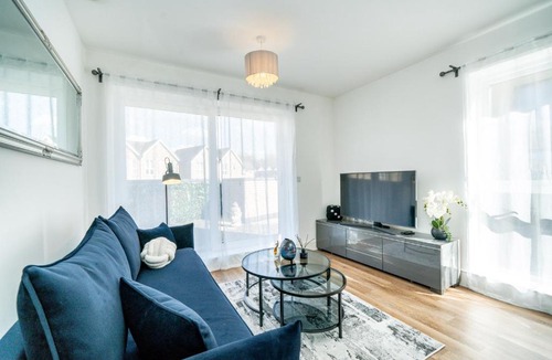 Hemel Hempstead Apartment | The Embankment Nash Mills Wharf