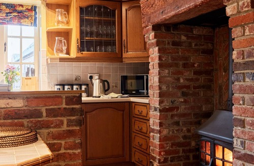 Dalbury Lees Cottage | The Farmhouse