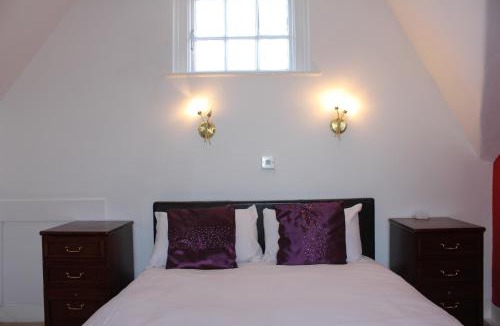 Bishop's Stortford Hotel | The George Hotel Stansted Airport