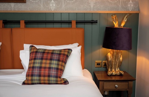 Old Harlow Hotel | The Green Man by Chef and Brewer Collection