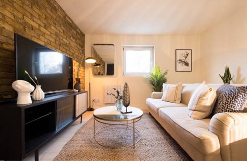 Highgate Apartment | The Highgate Hideaway - Modern & Stylish 2BDR Flat
