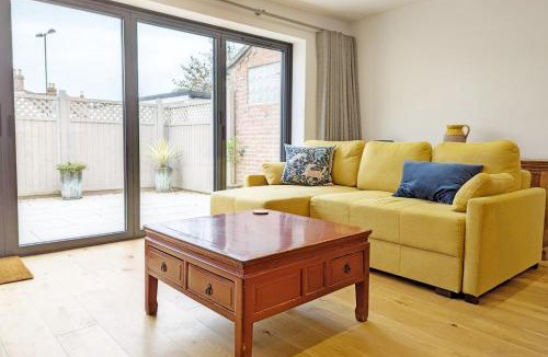 Emsworth House | The Hive - Pet Friendly House - Emsworth