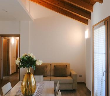 Colico Piano Apartment | The Lake Home