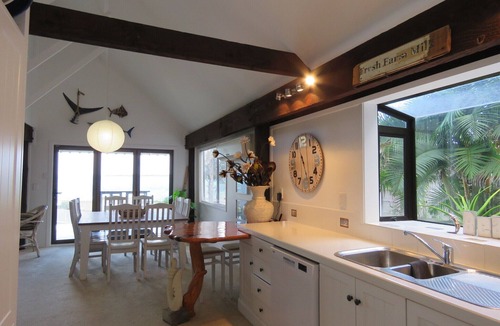 Karkari Peninsula House | THE LIGHTHOUSE