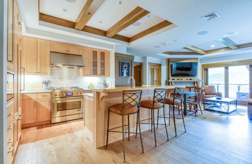Stowe Area Resort | The Lodge at Spruce Peak, a Destination by Hyatt Residence