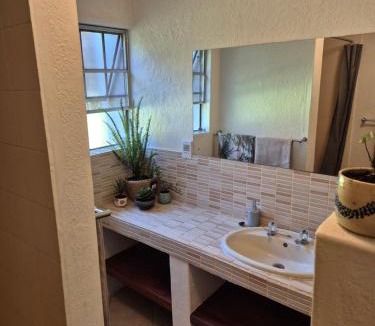 White River Apartment | The Macadamia Nut Farm House