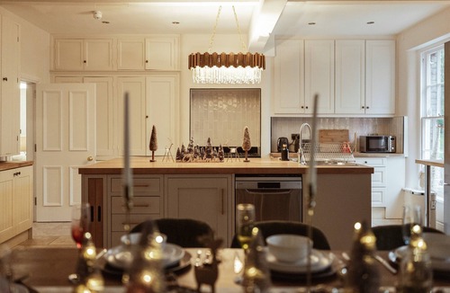 Repton House | The Manor Lodge, Repton - Luxury House Sleeps 14