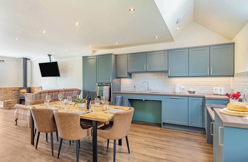 Ayston Cottage | The Old Stables - UK37000