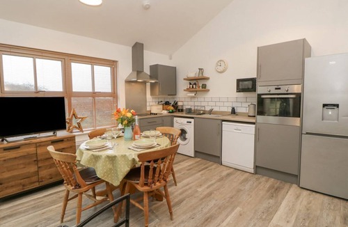 Ventnor House | The Pepper Pot Retreat, Niton.