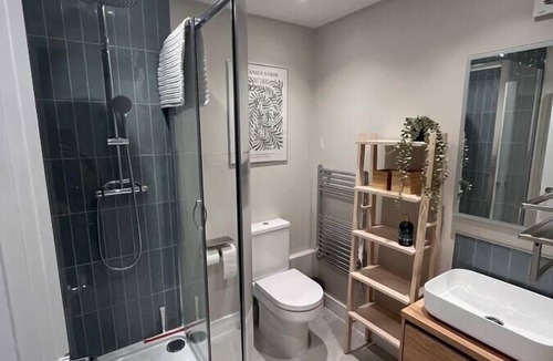 Brackley Apartment | THE PIT STOP - Cosy flat close to Silverstone