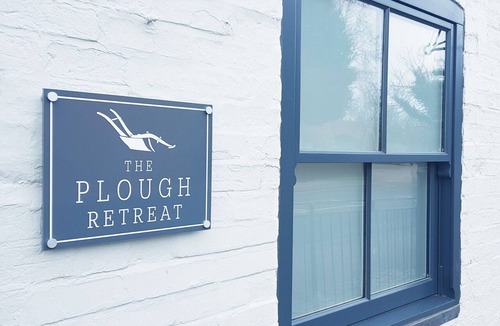 Newark Apartment | The Plough Retreat - Self Catering Apartment