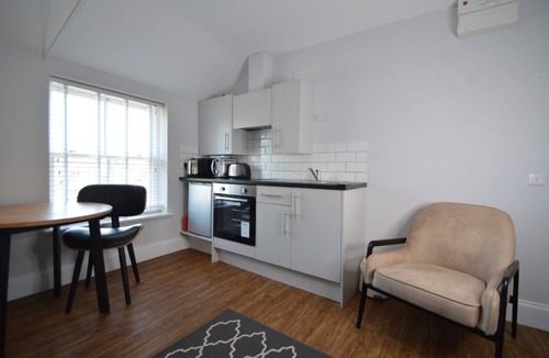 Newark Apartment | The Plough Retreat