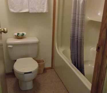 Valleyview Hotel | The Ranchland Inn Kamloops